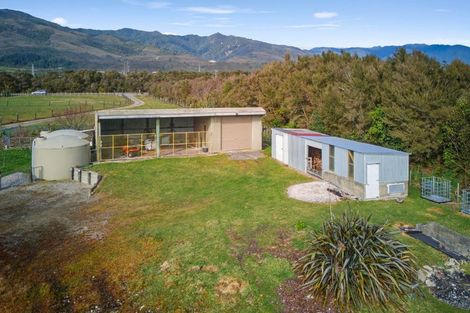Photo of property in 571 Fairdown Road, Westport, 7891