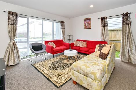 Photo of property in 47 Treestump Road, Takanini, 2112