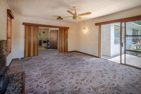 Photo of property in 4514 Christchurch Akaroa Road, Little River, 7591