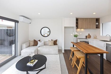 Photo of property in 2/94 Mathesons Road, Phillipstown, Christchurch, 8011