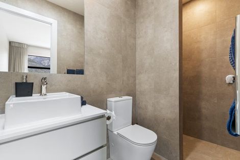 Photo of property in 23 Alps View Place, Lake Hayes, Queenstown, 9304