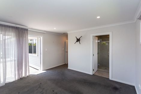 Photo of property in 110 Petries Road, Woodend, 7610