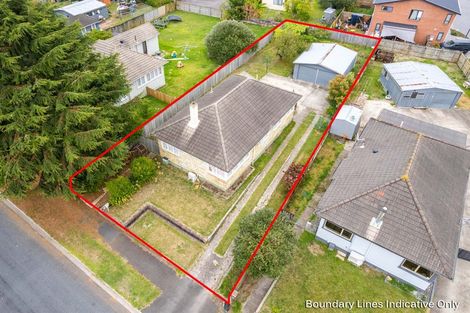 Photo of property in 44 Ross Crescent, Fairfield, Hamilton, 3214