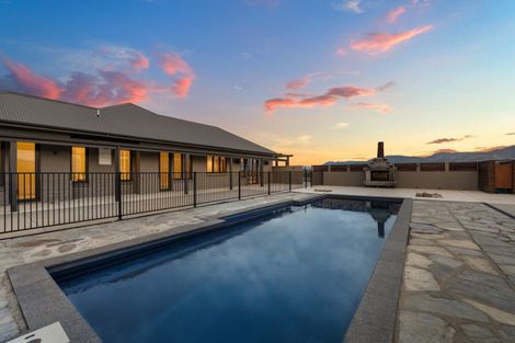 Photo of property in 169 Stevenson Road, Wanaka, 9382