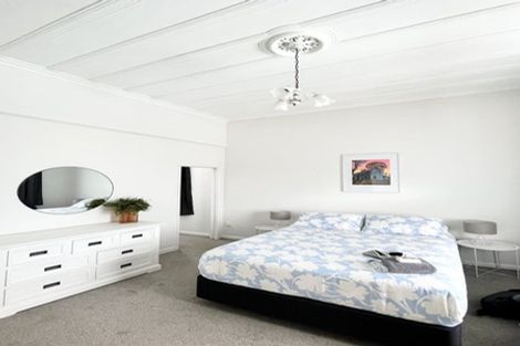 Photo of property in 22 West End Road, Herne Bay, Auckland, 1022