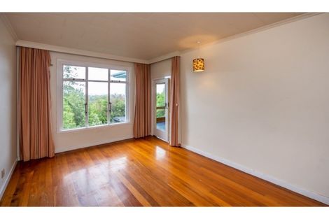 Photo of property in 330 Centaurus Road, Hillsborough, Christchurch, 8022