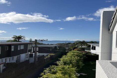 Photo of property in 274 Lake Road, Hauraki, Auckland, 0622