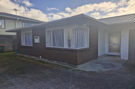 Photo of property in 110 Young Street, New Plymouth, 4310