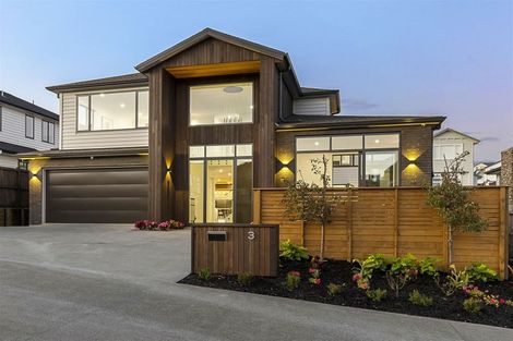 Photo of property in 3 Luff Place, Long Bay, Auckland, 0630