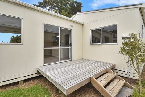 Photo of property in 25a West Harbour Drive, West Harbour, Auckland, 0618