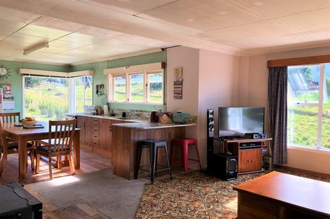 Photo of property in 6 Ross Street, Balclutha, 9230