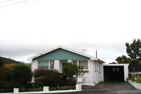 Photo of property in 5 Springdon Avenue, Sawyers Bay, Port Chalmers, 9023