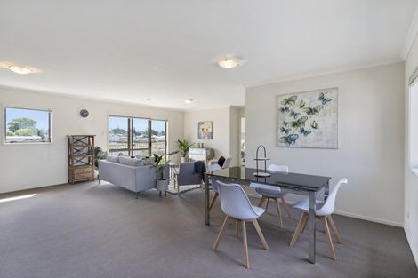 Photo of property in St Claire Village, 175/172 Mcleod Road, Te Atatu South, Auckland, 0610