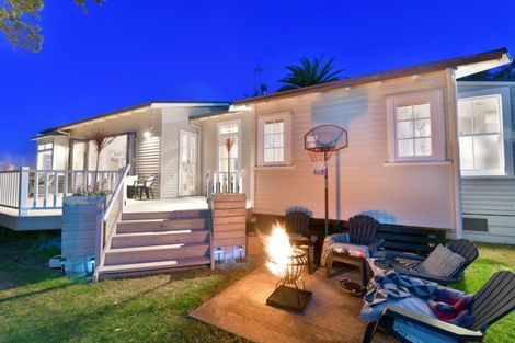 Photo of property in 134 Hibiscus Coast Highway, Red Beach, 0932