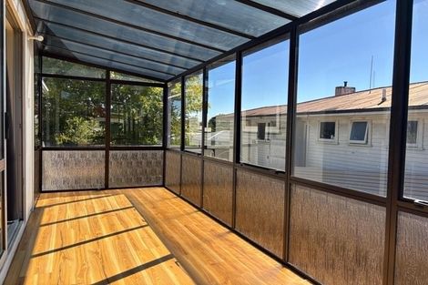 Photo of property in 8 Wanaka Place, Glenview, Hamilton, 3206