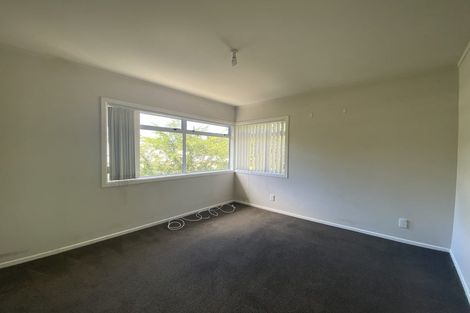 Photo of property in 70 Eskdale Road, Birkdale, Auckland, 0626