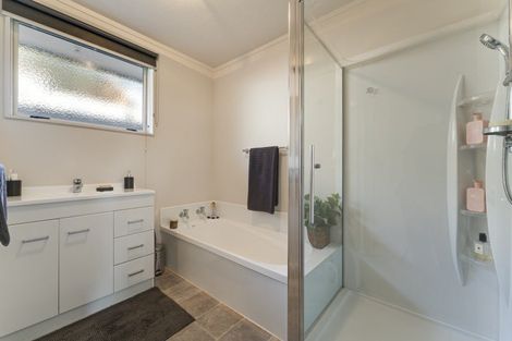 Photo of property in 2/155 Waimea Road, Nelson South, Nelson, 7010