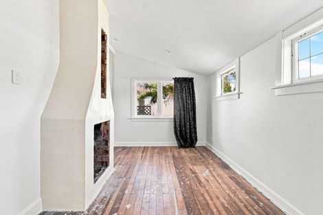 Photo of property in 41 Grey Street, College Estate, Whanganui, 4500