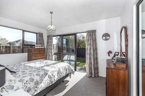 Photo of property in 11 Nyoli Street, Northcote, Christchurch, 8052