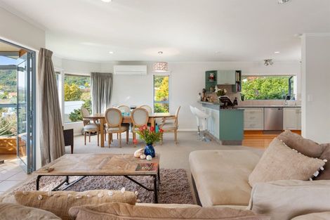 Photo of property in 4 Rimu Terrace, Waikawa, Picton, 7220