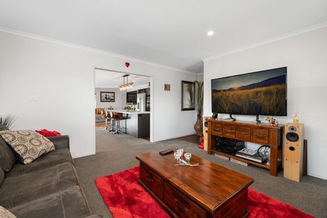 Photo of property in 130 Puhirake Crescent, Pyes Pa, Tauranga, 3112