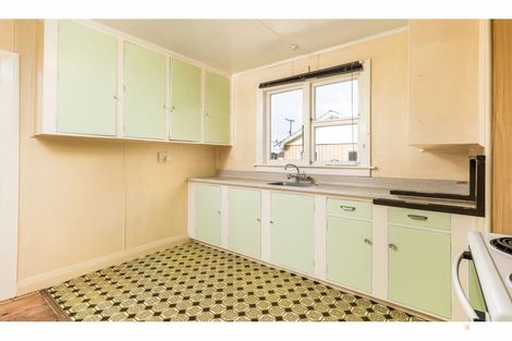 Photo of property in 39 Wilkin Street, Waimate, 7924