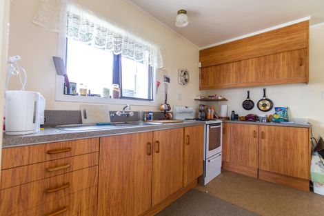 Photo of property in 20 Wainui Road, Raglan, 3225