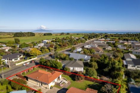 Photo of property in 84 Atkinson Avenue, Otaki Beach, Otaki, 5512