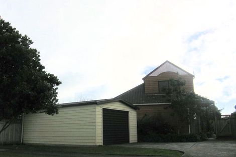 Photo of property in 18 Dalwood Grove, Highbury, Palmerston North, 4412