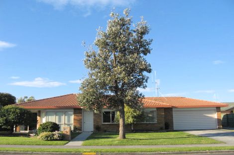 Photo of property in 32 Pacific View Road, Papamoa Beach, Papamoa, 3118