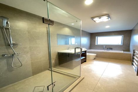 Photo of property in 26a Bruce Road, Glenfield, Auckland, 0629