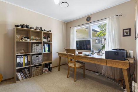 Photo of property in 112c Woodglen Road, Glen Eden, Auckland, 0602