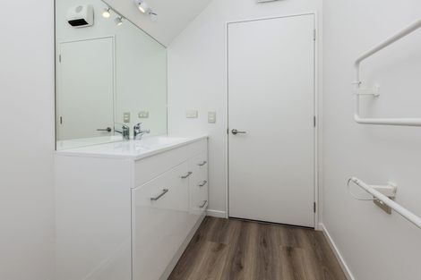 Photo of property in 17 Sherborne Street, St Albans, Christchurch, 8014