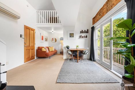 Photo of property in 166 Seddon Street, Naenae, Lower Hutt, 5011