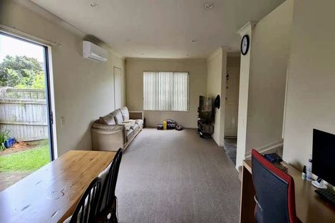 Photo of property in 30 Stellamaris Way, Northpark, Auckland, 2013