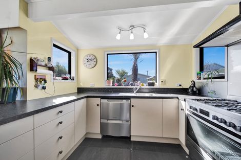 Photo of property in 5c Hunter Street, Hawera, 4610