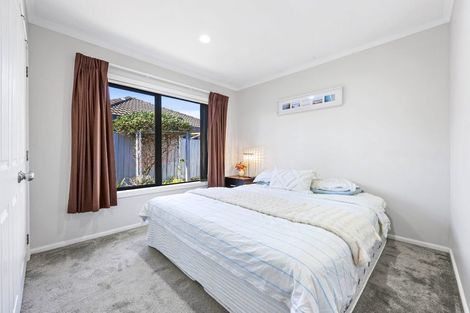 Photo of property in 4 Shankill Place, East Tamaki, Auckland, 2013