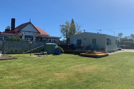 Photo of property in 1279 Egmont Road, Egmont Village, New Plymouth, 4372