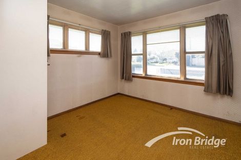 Photo of property in 74 Neill Street, Hornby, Christchurch, 8042