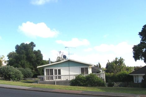 Photo of property in 10 Diana Drive, Glenfield, Auckland, 0627