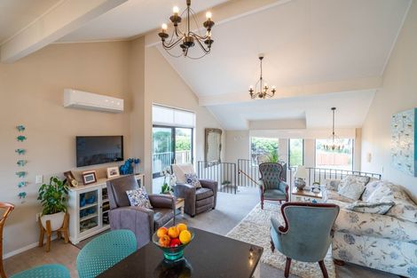 Photo of property in 279 Peka Peka Road, Peka Peka, Waikanae, 5391