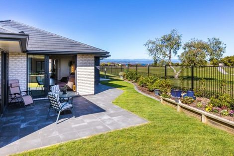 Photo of property in 48 Huka Heights Drive, Rangatira Park, Taupo, 3330