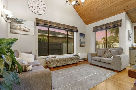 Photo of property in 38 Sovereign Drive, Papamoa Beach, Papamoa, 3118