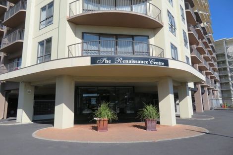 Photo of property in The Rennaissance, 12k/18 Ronwood Avenue, Manukau, Auckland, 2104