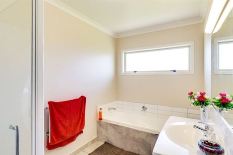 Photo of property in 79 Mcelwee Street, Jervoistown, Napier, 4112