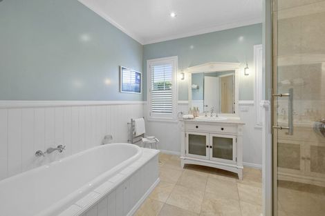 Photo of property in 8b Sampson Avenue, Waiwhakaiho, New Plymouth, 4312