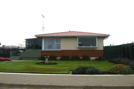Photo of property in 18 Duff Place, Mosgiel, 9024