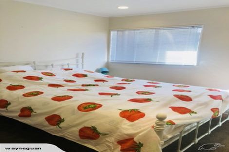 Photo of property in 16 Bob Charles Drive, Golflands, Auckland, 2013