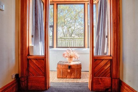 Photo of property in 6 Johnson Street, Milton, 9220