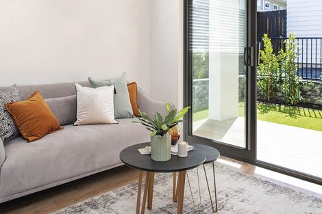 Photo of property in 30 Whale Cove, Stanmore Bay, Whangaparaoa, 0932
